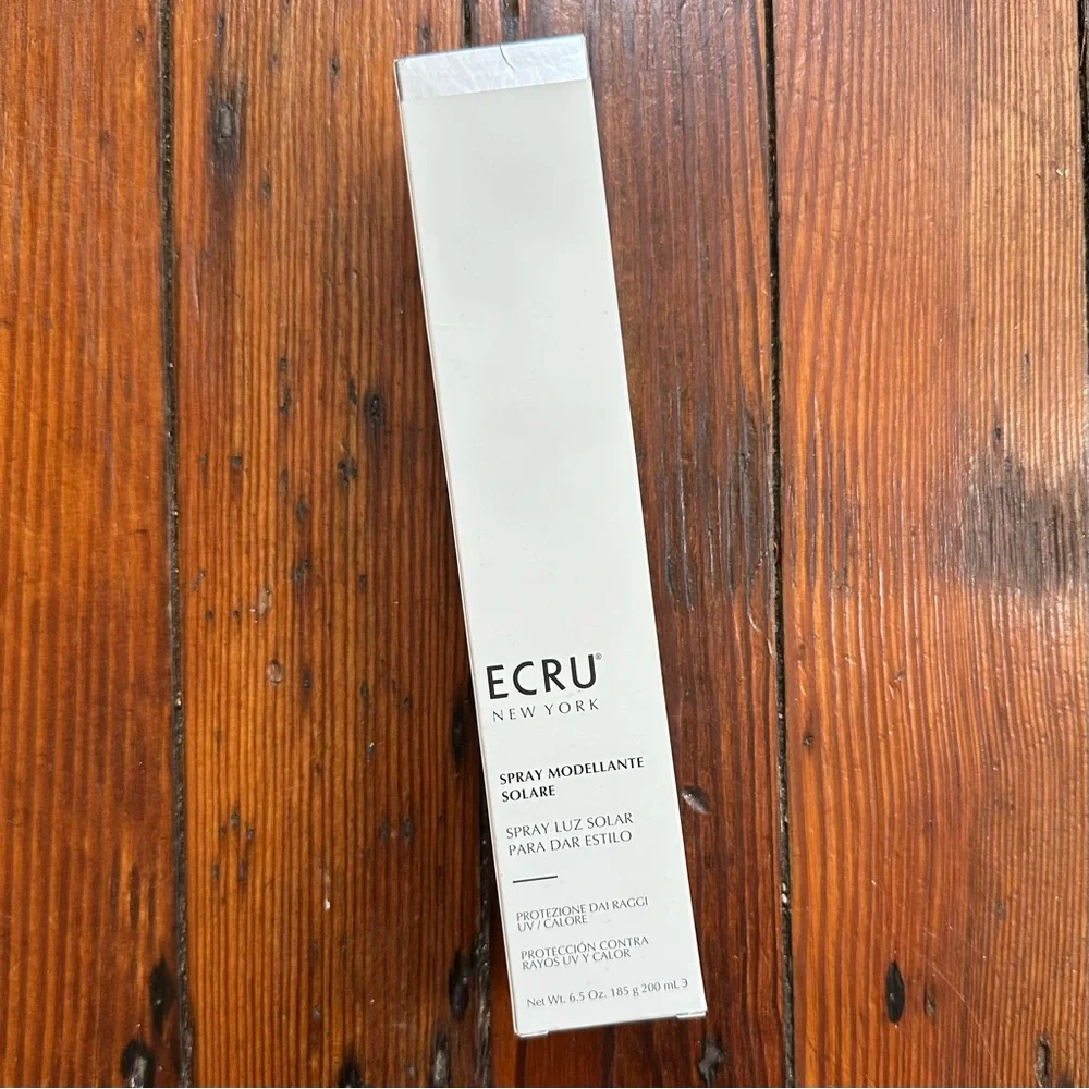 NEW NIB Ecru New York Sunlight Styling Speay full size 6.5oz